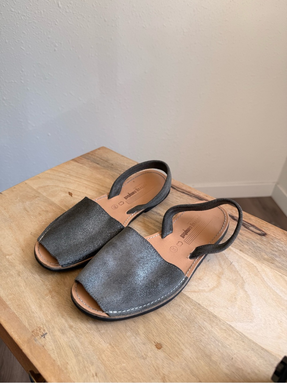 Jeffery Campbell Avarca Menorca metallic suede sandal slip on shoes w 39 8.5 - Picture 7 of 7